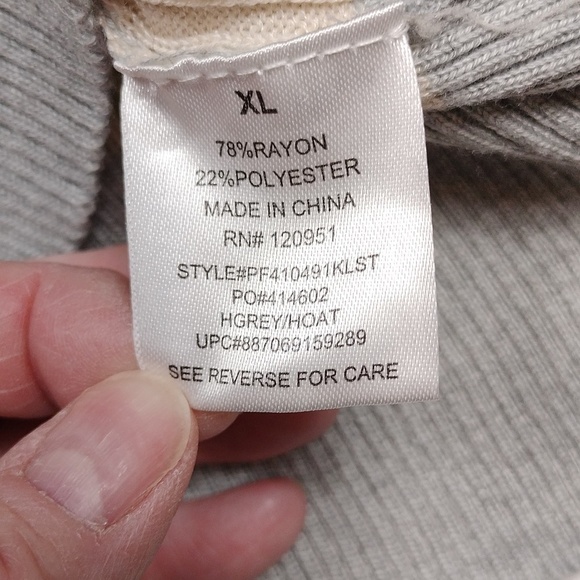 Pink Republic women's long sleeved light sweater size XL - Picture 6 of 10